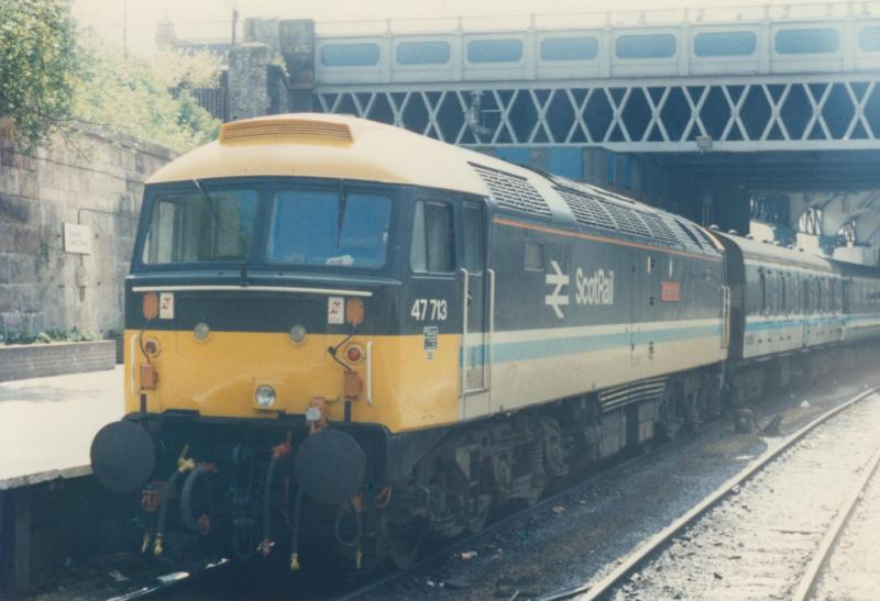 47713 at Glasgow Queen St: 47713 at Glasgow Queen St. (Summer 1985) Photo of 47713 at Glasgow Queen St
