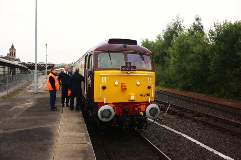 47790 47818 kingsX-inverness northern belle: Photo of 47790 47818 kingsX-inverness northern belle
